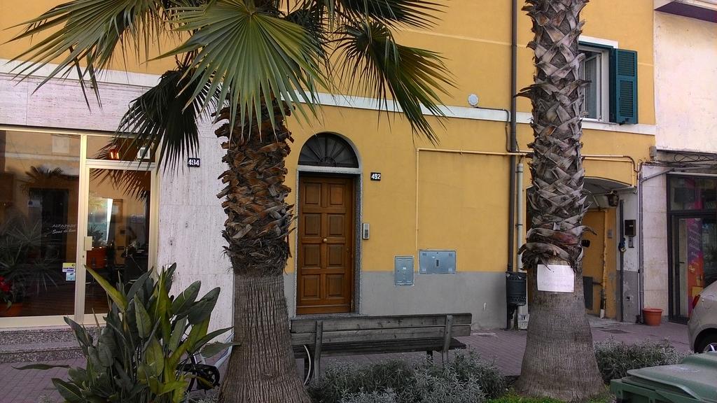 Appartamento Torrione Vallecrosia Exterior photo