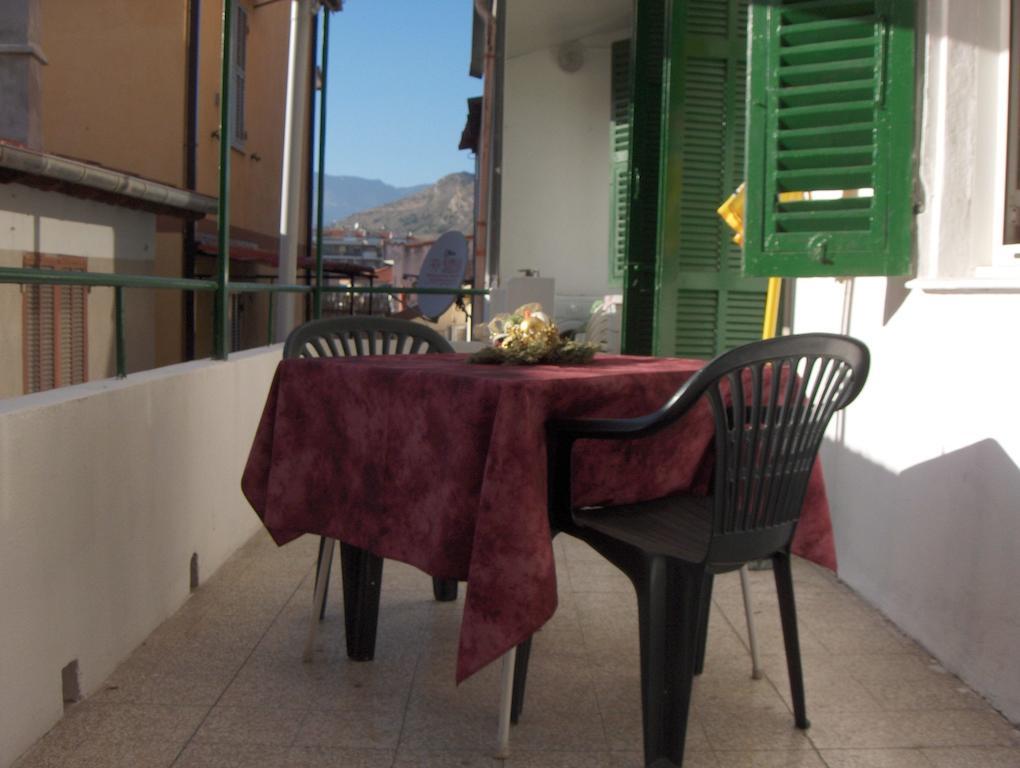 Appartamento Torrione Vallecrosia Exterior photo